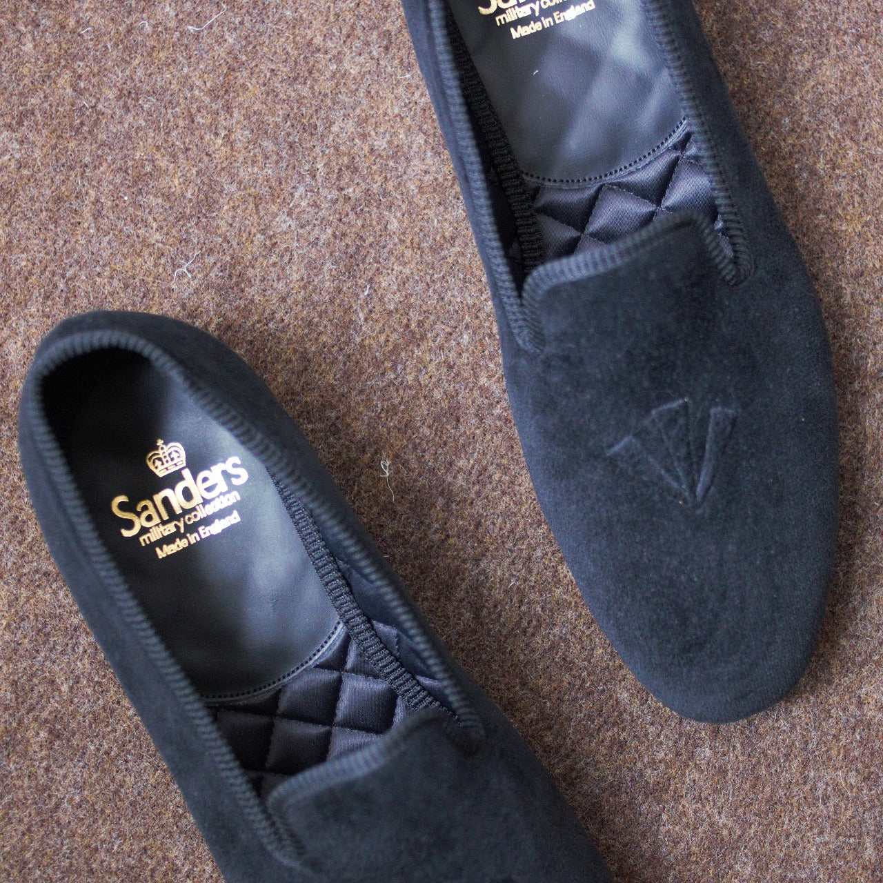 BROAD ARROW ALBERT SLIPPER – SANDERS.JP OFFICIAL ONLINE STORE