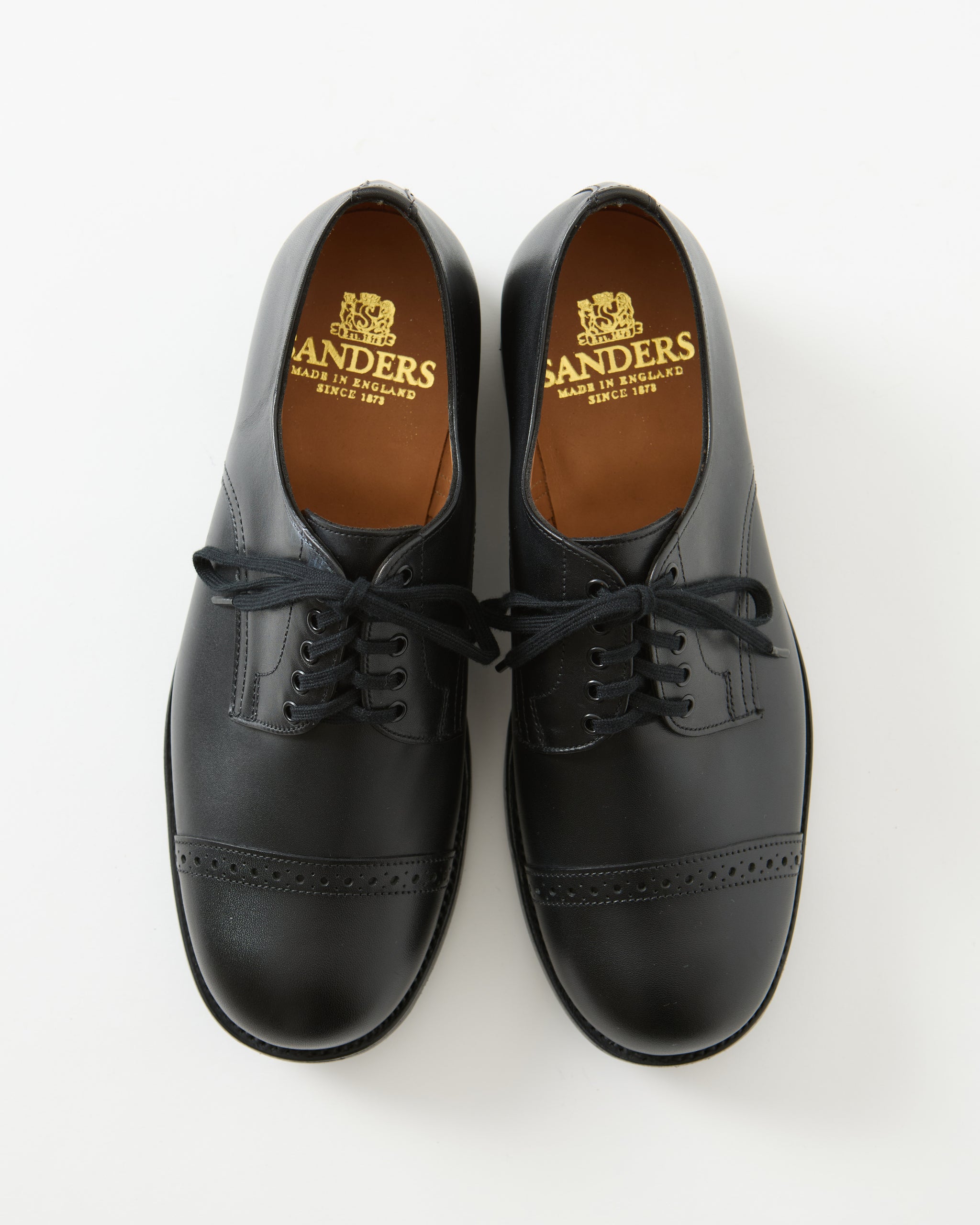 2994B SANDERS shoe last designed by 